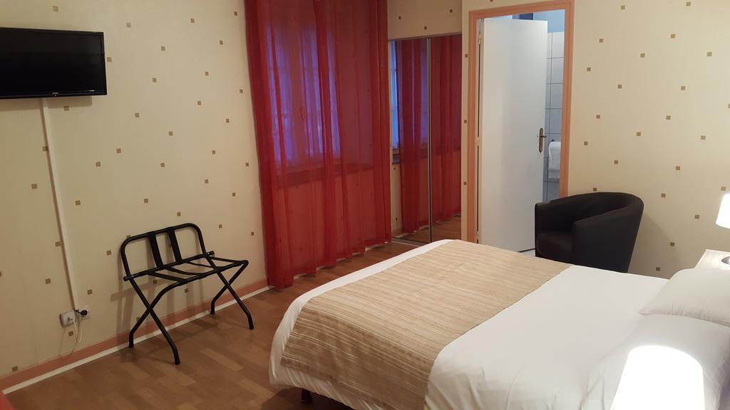Hotel Le Bon Laboureur Ла-Шарите-сюр-Луар Экстерьер фото
